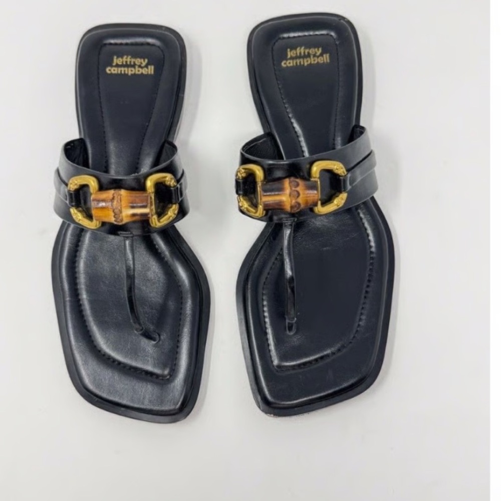 JEFFREY CAMPBELL BORA BORA
SANDAL Black leather squared sandal women size 6 new